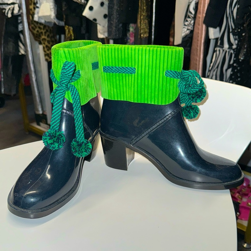 Marc Jacobs Green Fold Over Heeled Rain Booties w/Tassels